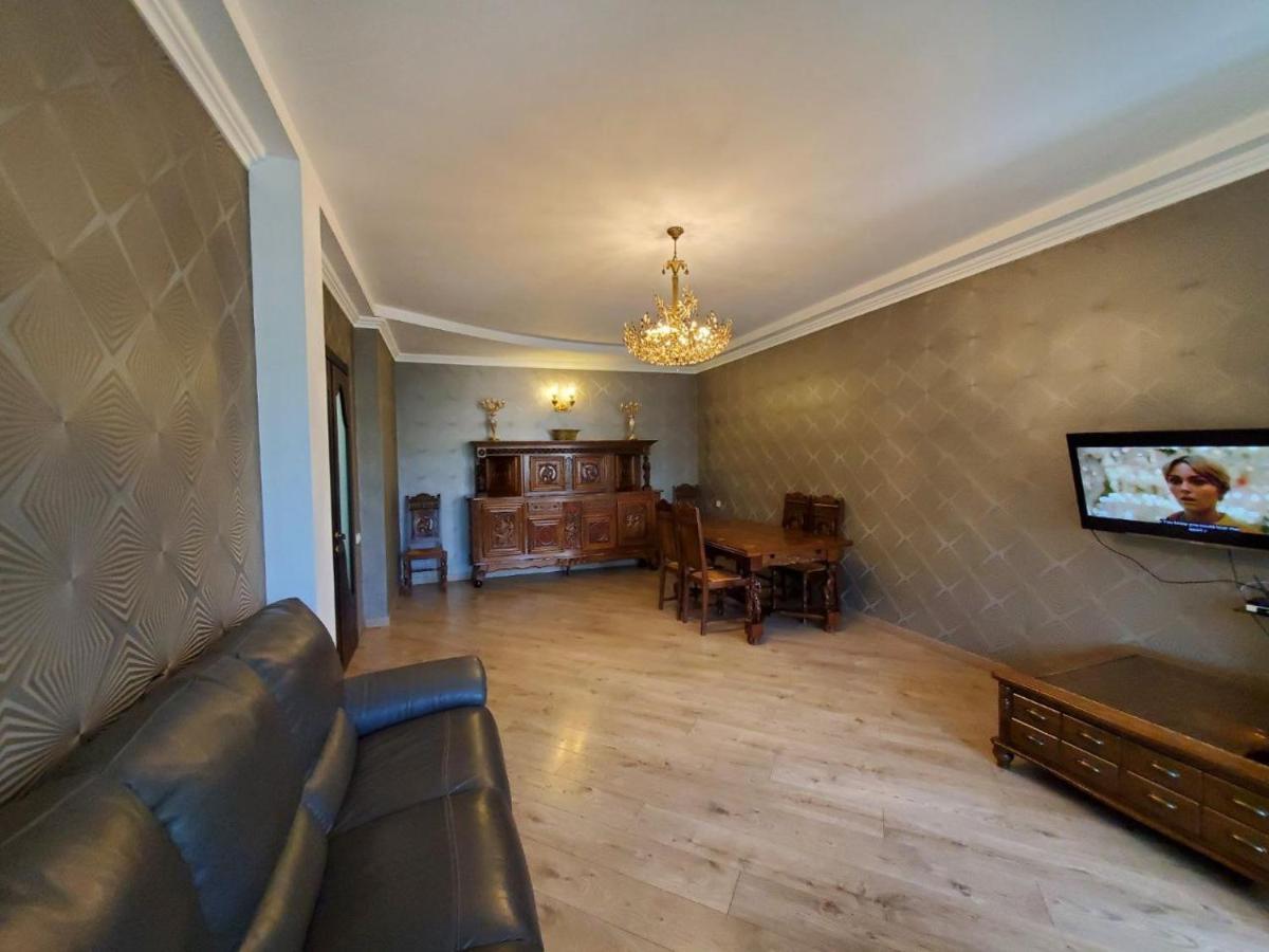 Guesthouse Anna Tbilisi Exterior photo