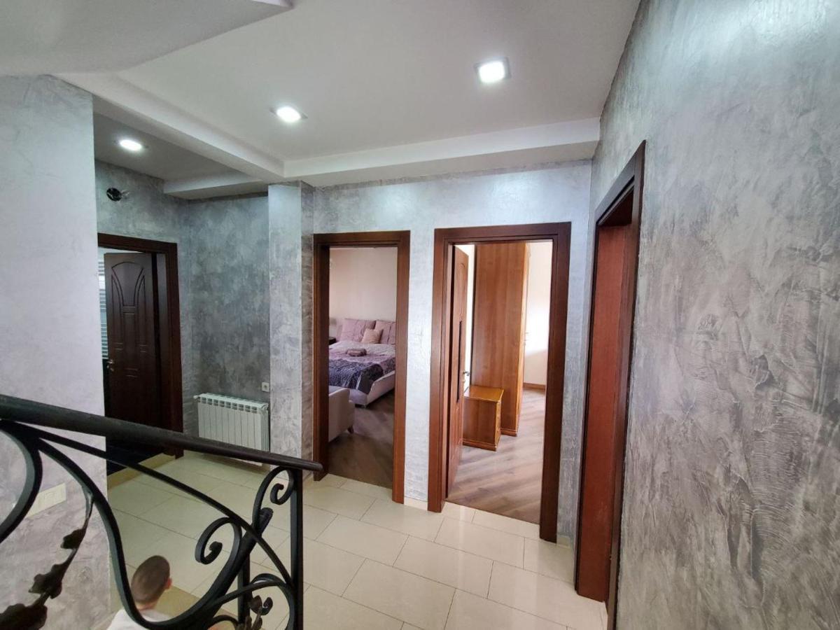 Guesthouse Anna Tbilisi Exterior photo